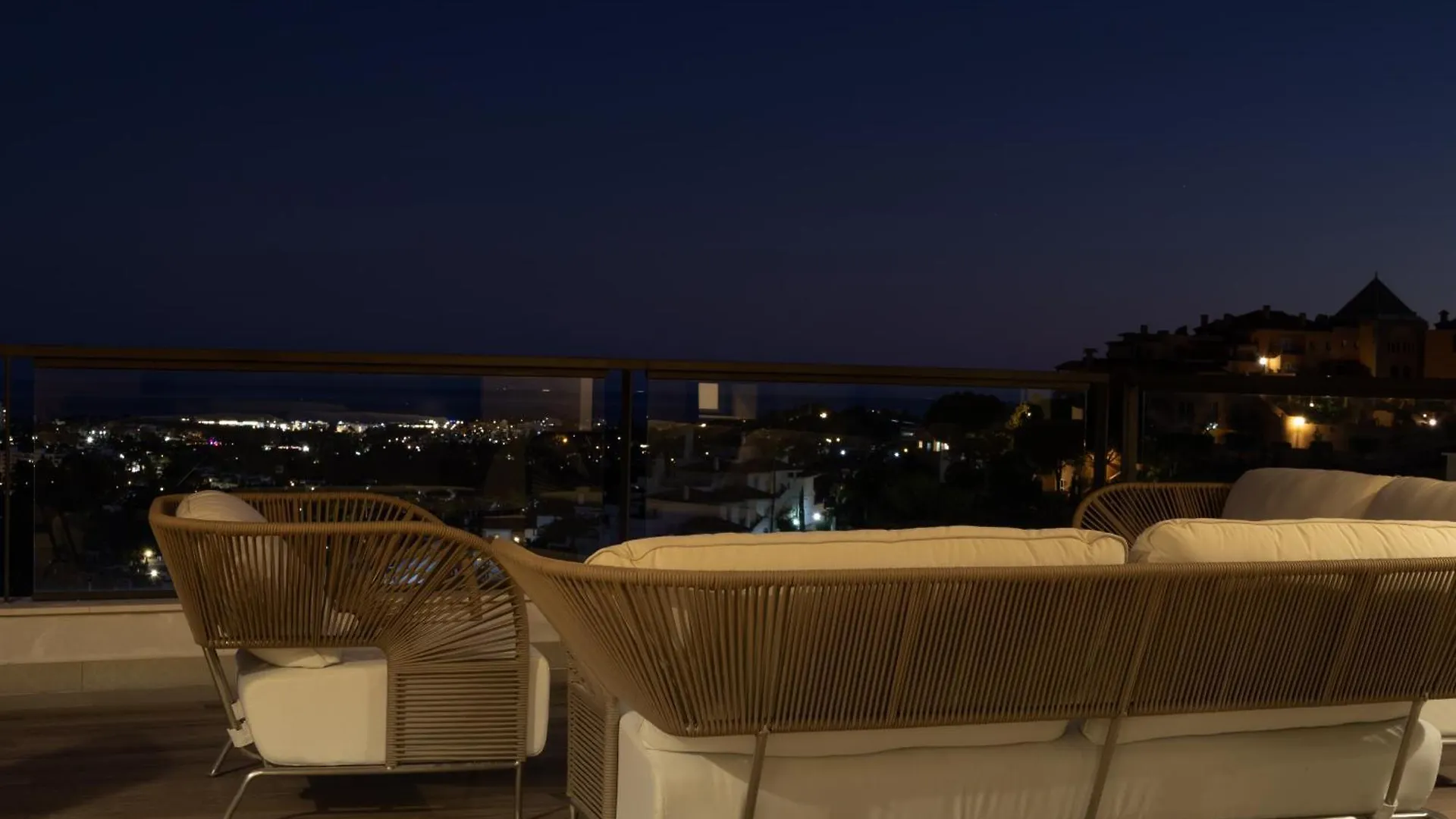 Exquisito Apartamento A Estrenar Marbella